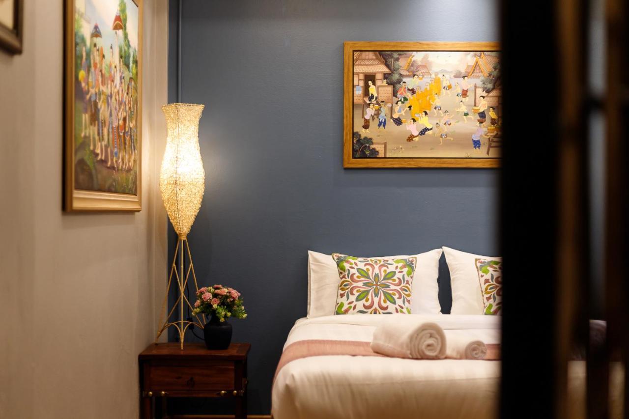 Hostel One Art And Gallery Чиангмай Экстерьер фото