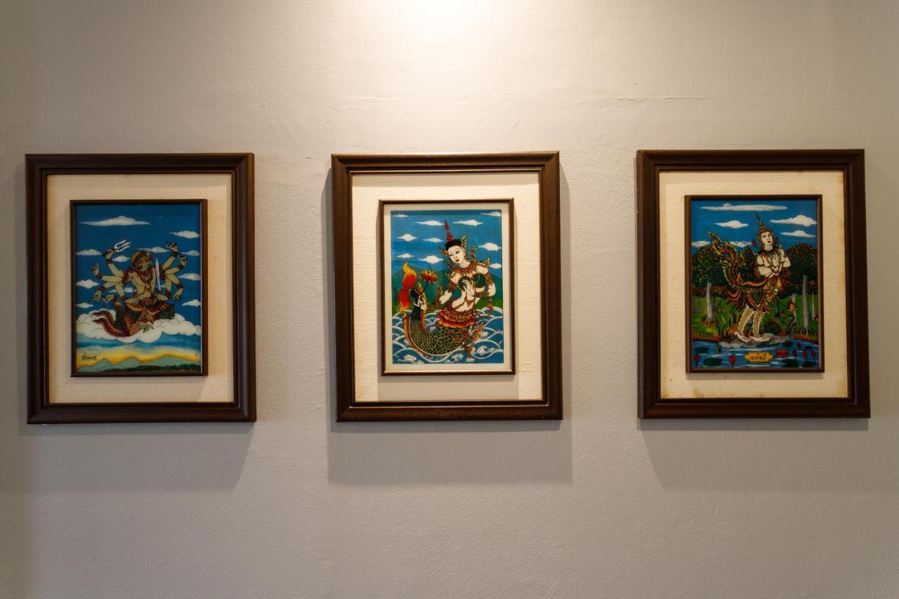Hostel One Art And Gallery Чиангмай Экстерьер фото